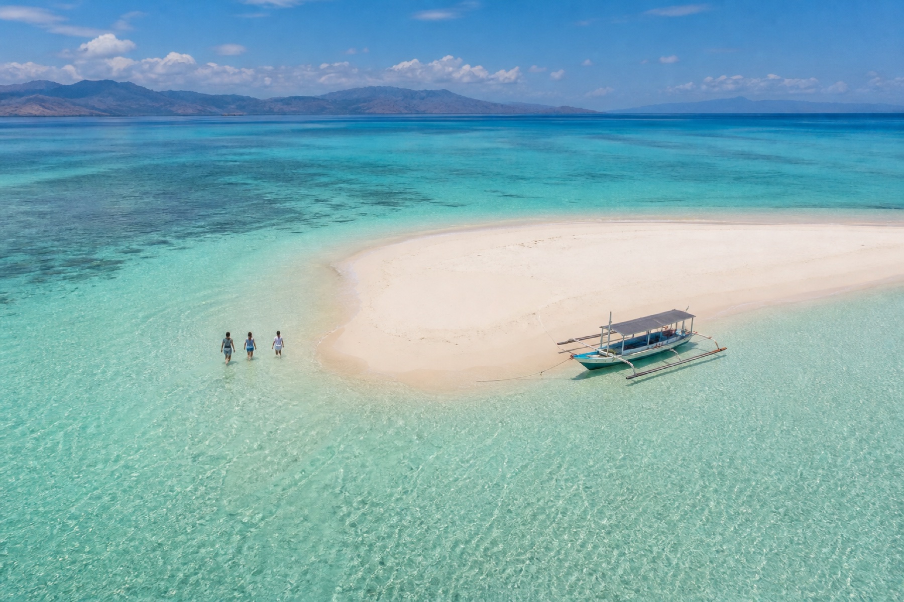 Gili Pasir à fleur d’eau — Pink Beach & les îlots du sud-est